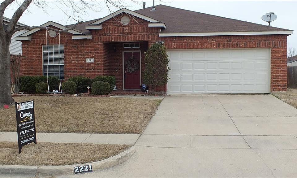 1st image of 2221 Sumac Dr