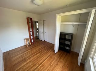 5951 Marshall St, Oakland, CA 94608