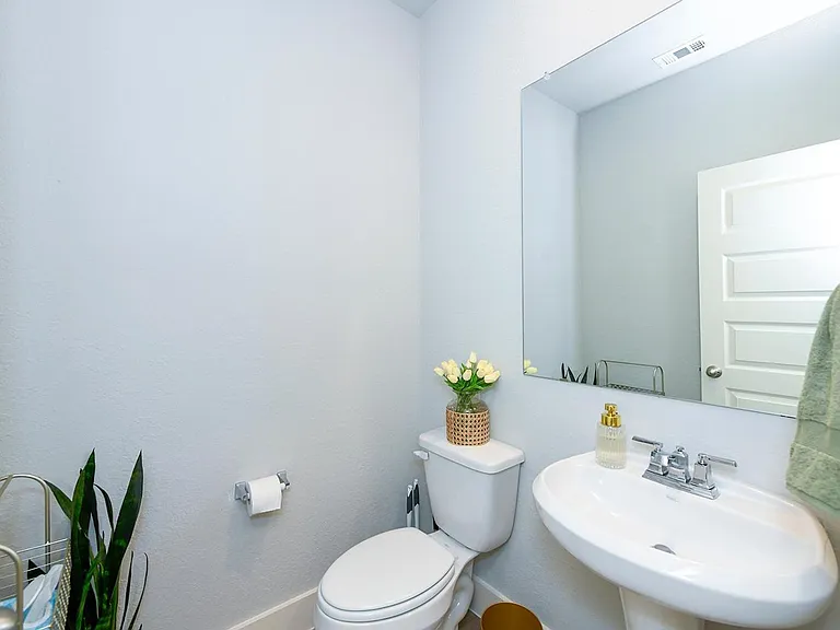 16011 Babcock Rd #13 — Photo 22