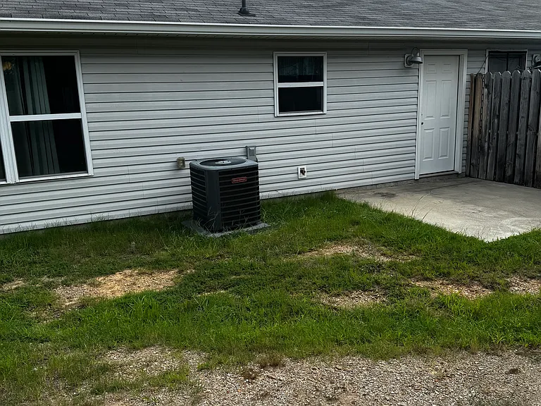 180 Lakeland Dr #401 — Photo 15