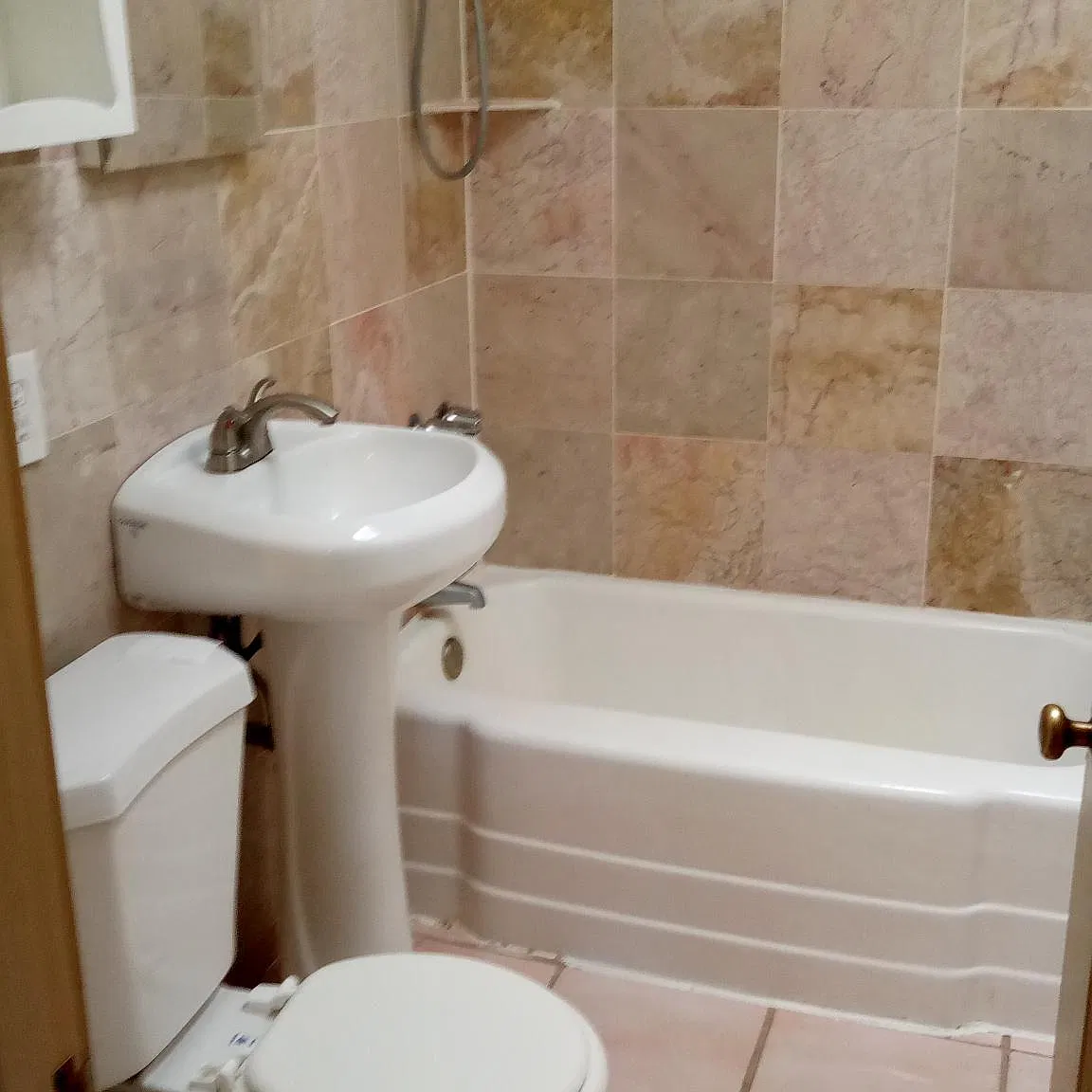 2 bed, 682 sqft, $1,350 — Photo 3