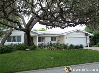 1120 Fairway Dr, Dunedin, FL 34698