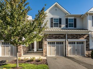 66 Autumn Ln, Skillman, NJ 08558