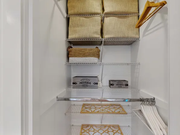 52-21 39th Road image 14 of 18