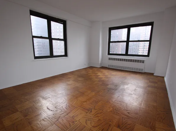 266 East Broadway image 1 of 12