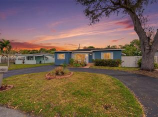 6215 SW 20th St, Miramar, FL 33023
