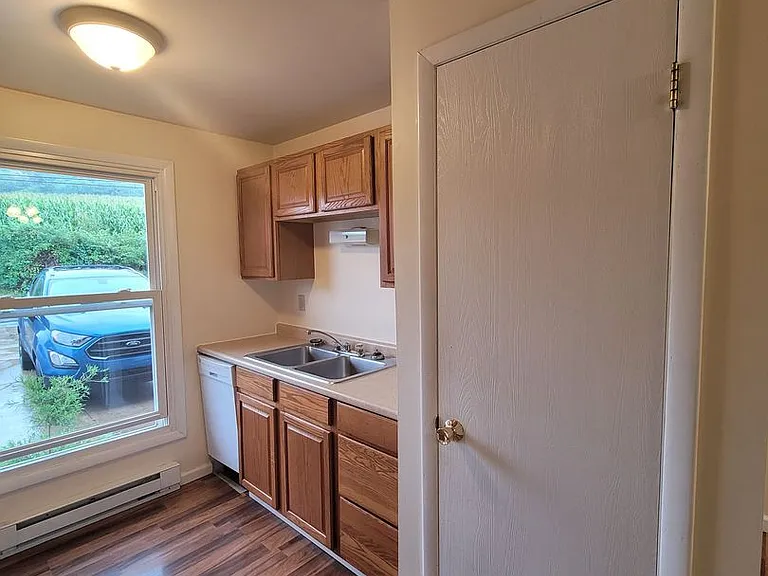 73 Cider Press Rd — Photo 5