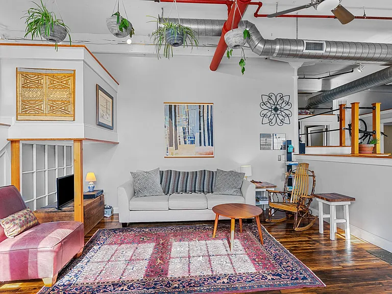 532 Kinsley Ave #110 — Photo 5