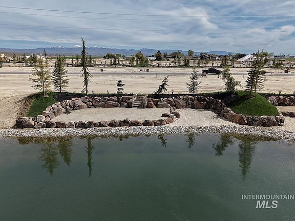 2nd image of 3711 N Harvest Moon Way
