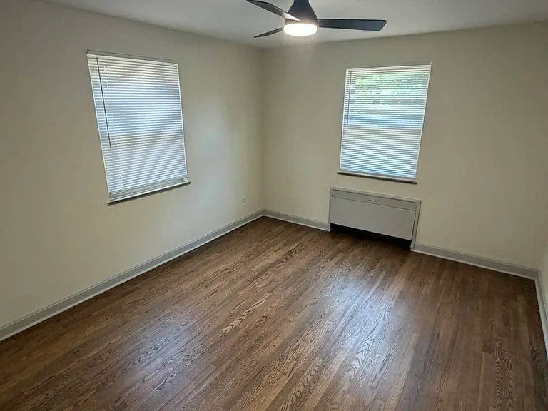 3914 E Gatewood Ln #3 — Photo 4