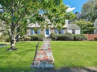 112 Albemarle Rd, White Plains, NY 10605