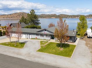 5067 Indian Is, Weed, CA 96094