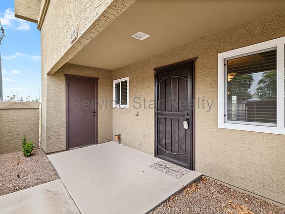 2nd image of 4050 E Cactus Rd Unit 101