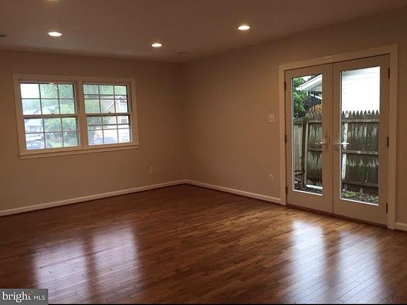 5th image of 2807 1st Pl S