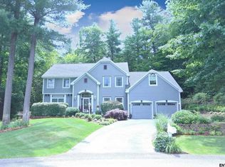 857 Greenthorne Blvd, Schenectady, NY 12303