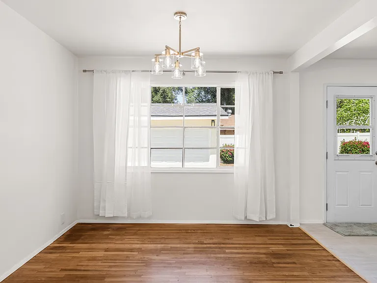 3005 Bautista St — Photo 22