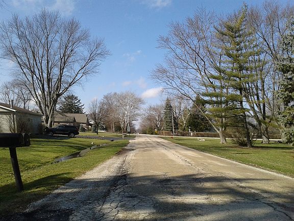 5th image of 8311 Hillcrest Dr