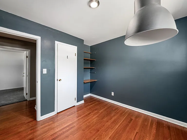 297 E Clearview Ave — Photo 20