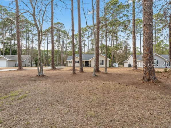 501 Sams Point Rd, Beaufort, SC 29907