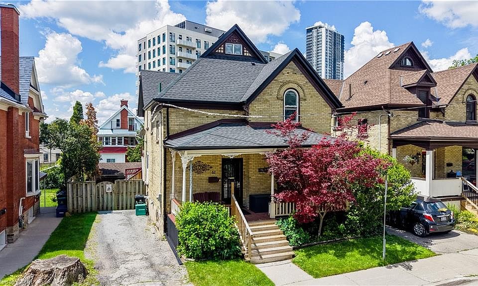 1st image of 51 Irvin St