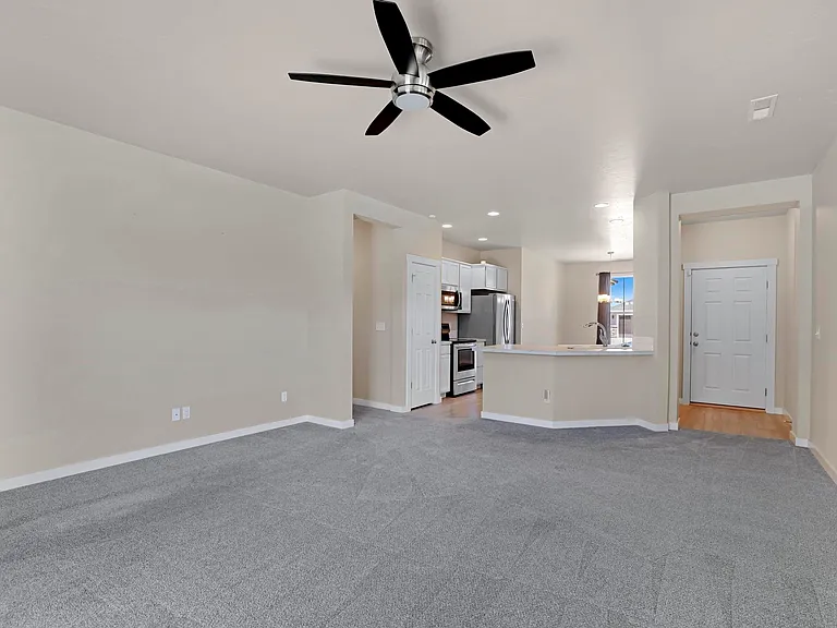4345 W Silver Riv — Photo 21
