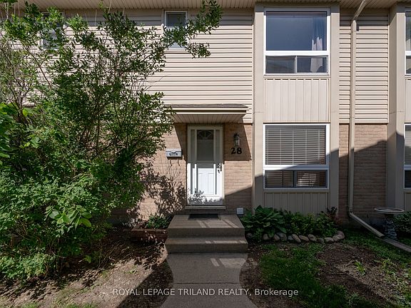4th image of 626 Wharncliffe Rd S #28