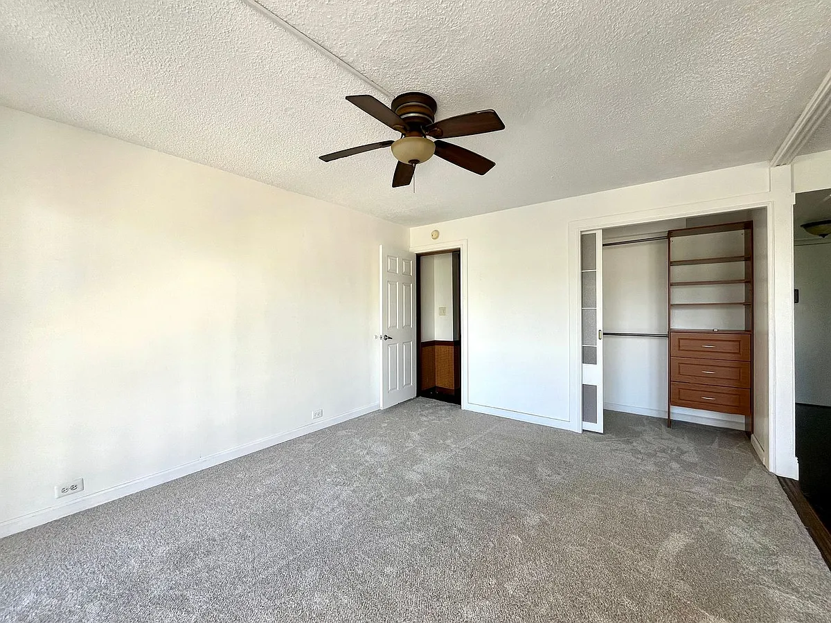 Building Photo - 431 Nahua St #1009