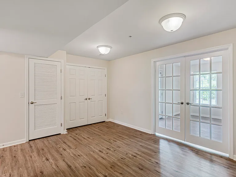201 Susan Cir — Photo 13
