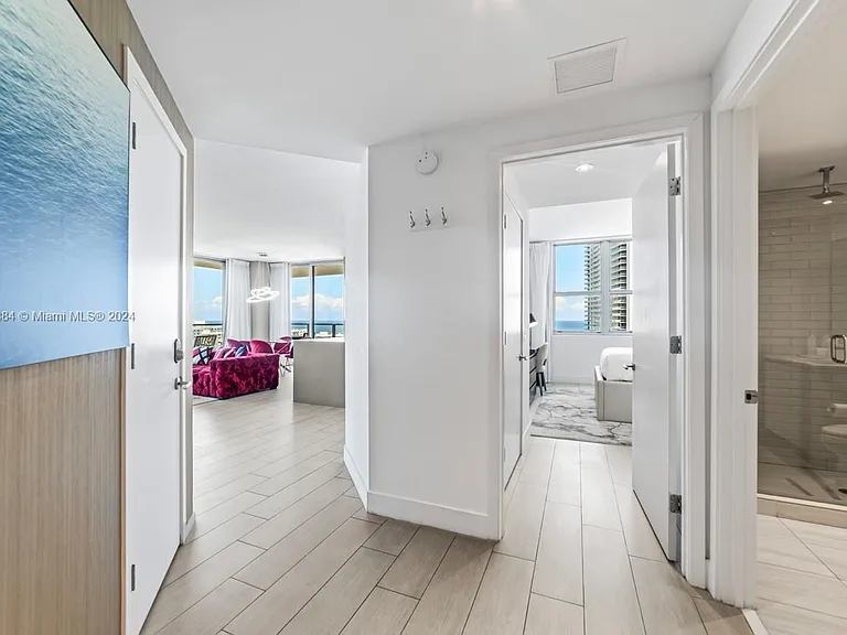4010 S Ocean Dr #R1601 — Photo 1