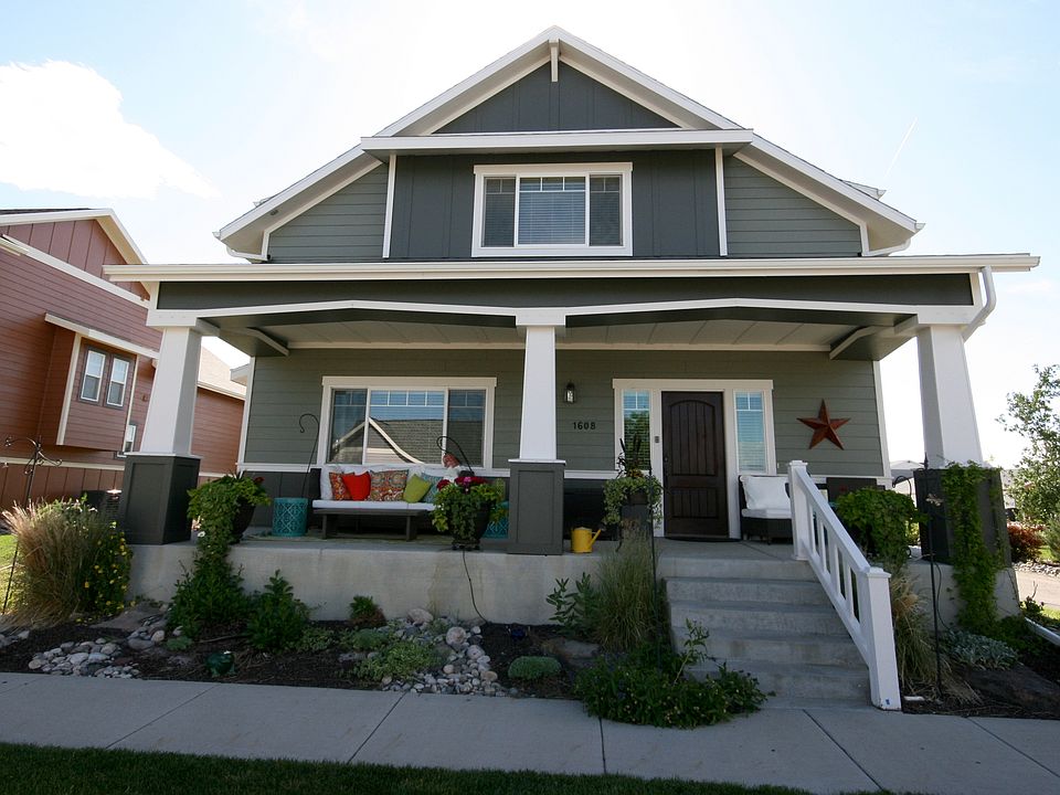 Beautiful front porch