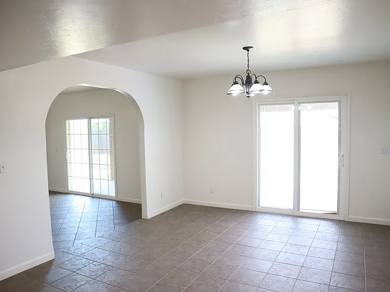 1416 Ocotillo Dr — Photo 8