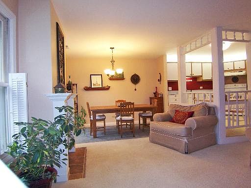 4th image of 847 Victoria Dr