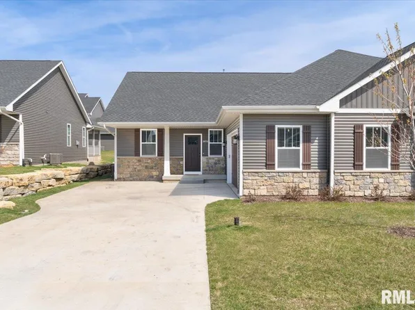 3074 Mary Leigh Dr, Bettendorf, IA 52722