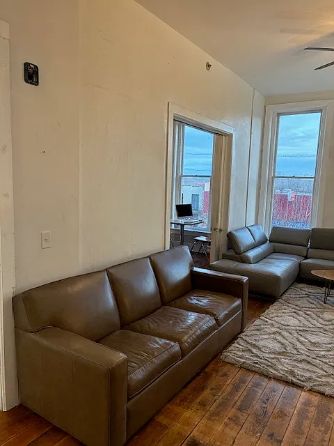 621 Main St #1
