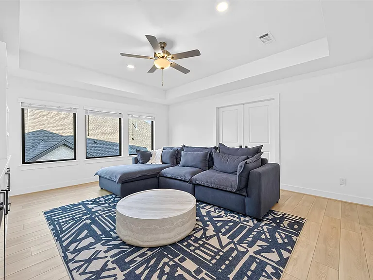 9623 Lakeside Arbor Way — Photo 31