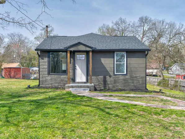 190 Cross St, Rossville, GA 30741