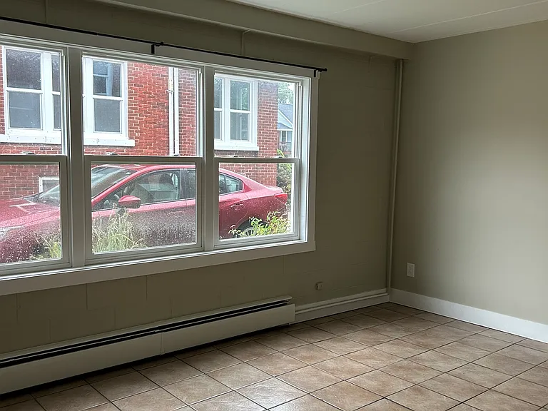 1006 Hacker Ave #1 — Photo 11