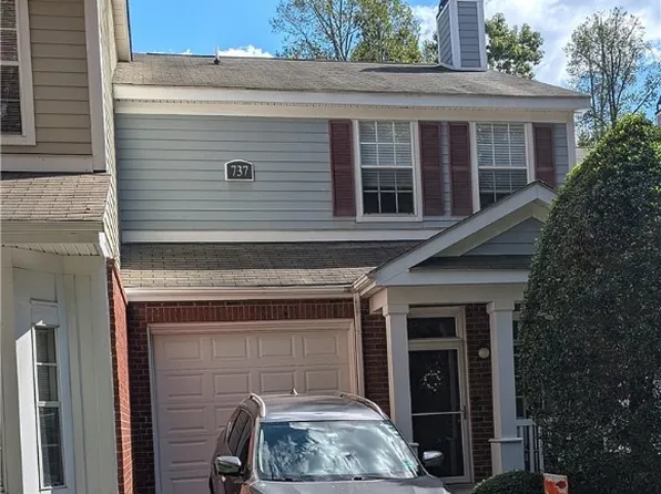 737 Woodland Creek Way, Midlothian, VA 23114