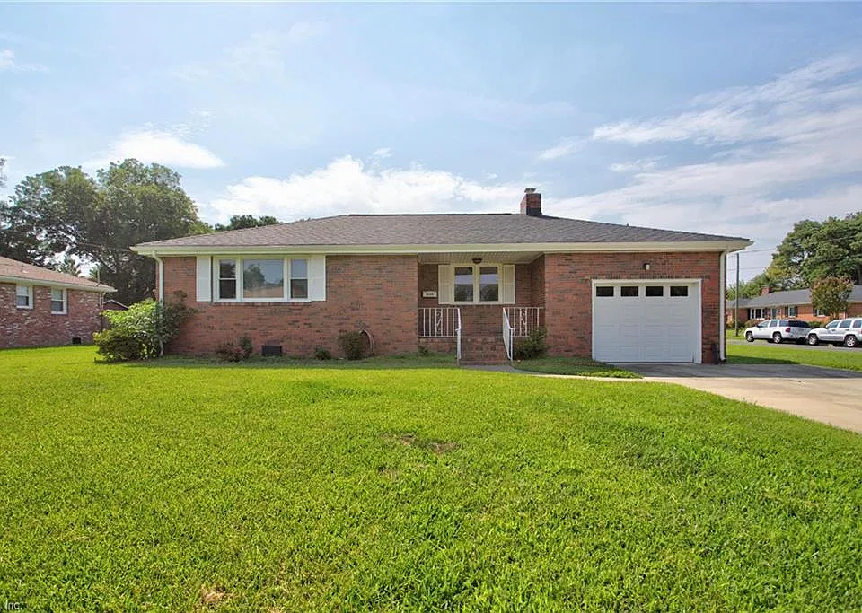 1020 Miles Standish Rd