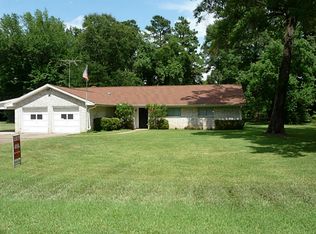 418 Caesars Cir, New Caney, TX 77357