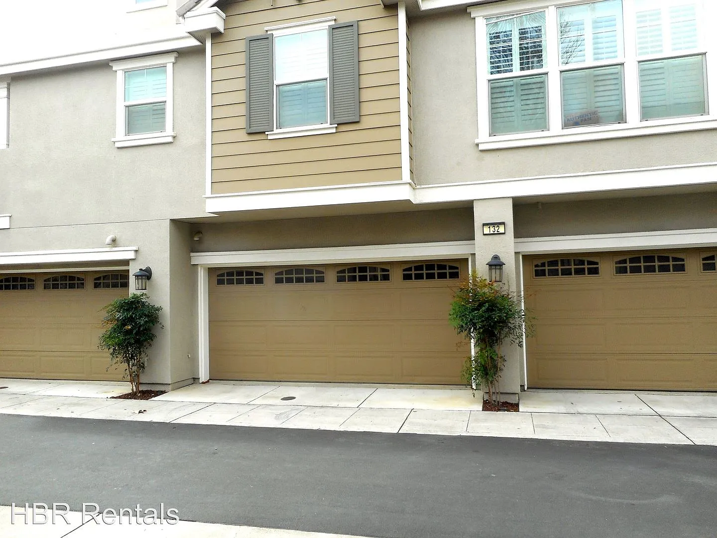 132 W Luna Loca Ln photo 1