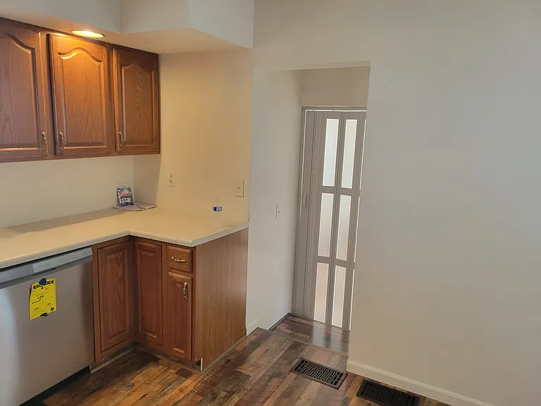 2241 Vaness Dr — Photo 14