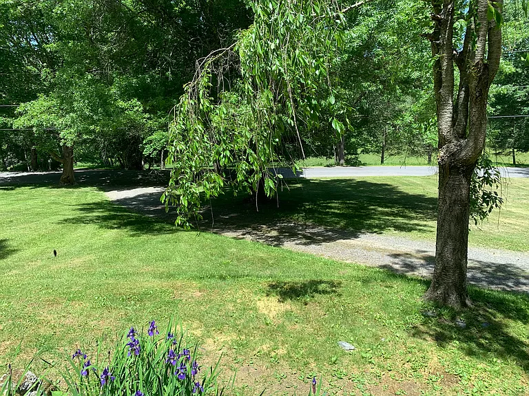57 Pumpkin Hollow Rd N — Photo 9