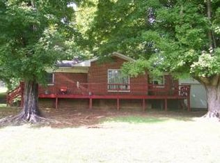 223 Kennedy St, Livingston, TN 38570