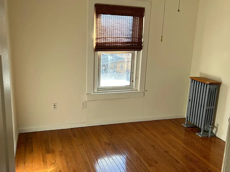 1744 W Union St — Photo 9