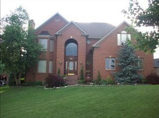 241 Park Lakes Dr, Richmond, KY 40475