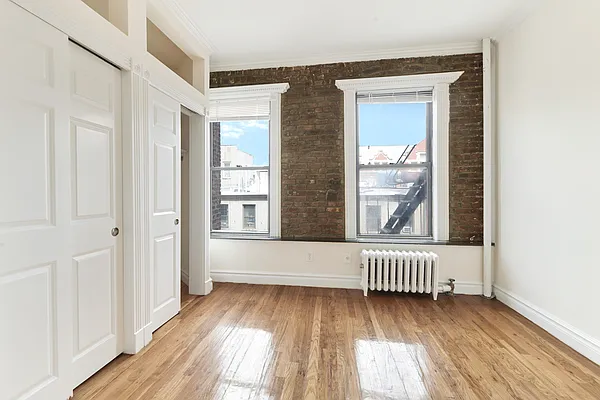 Rented by Sotheby's International Realty | media 2