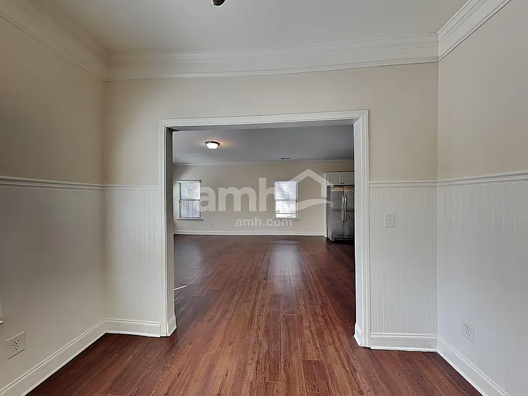 2750 Freemont St — Photo 7