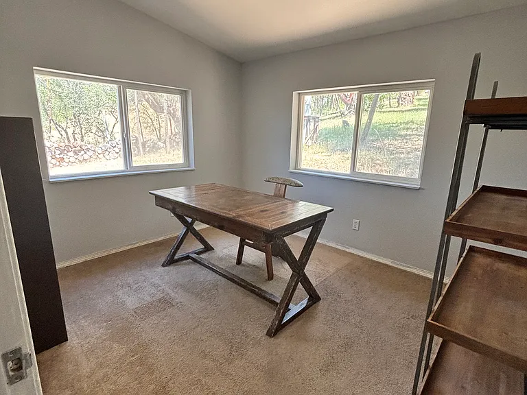 1269 Upper Applegate Rd — Photo 9