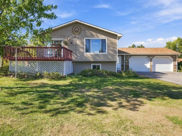 19059 Bonato Rd, Belle Fourche, SD 57717